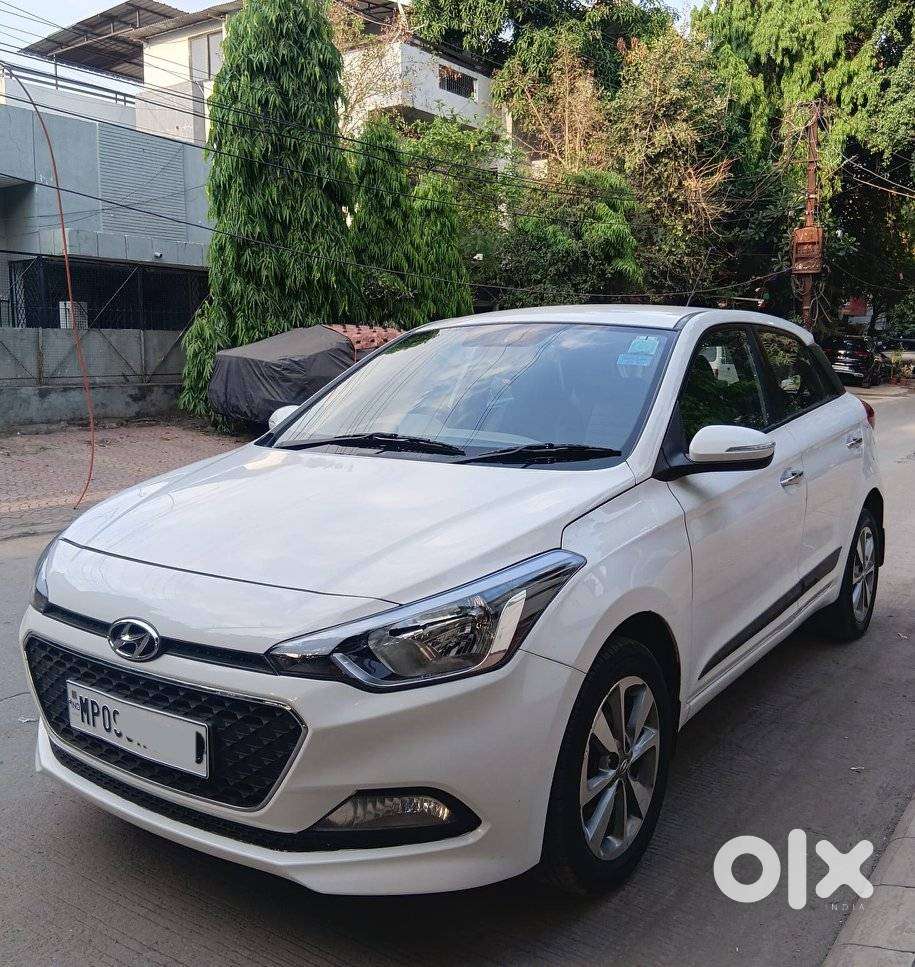 Hyundai Elite I20 Sportz (o) 1.2, 2015, Petrol