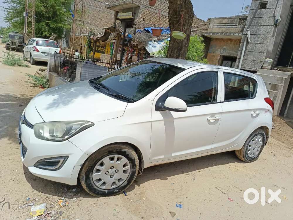 I20 Megna Petrol
