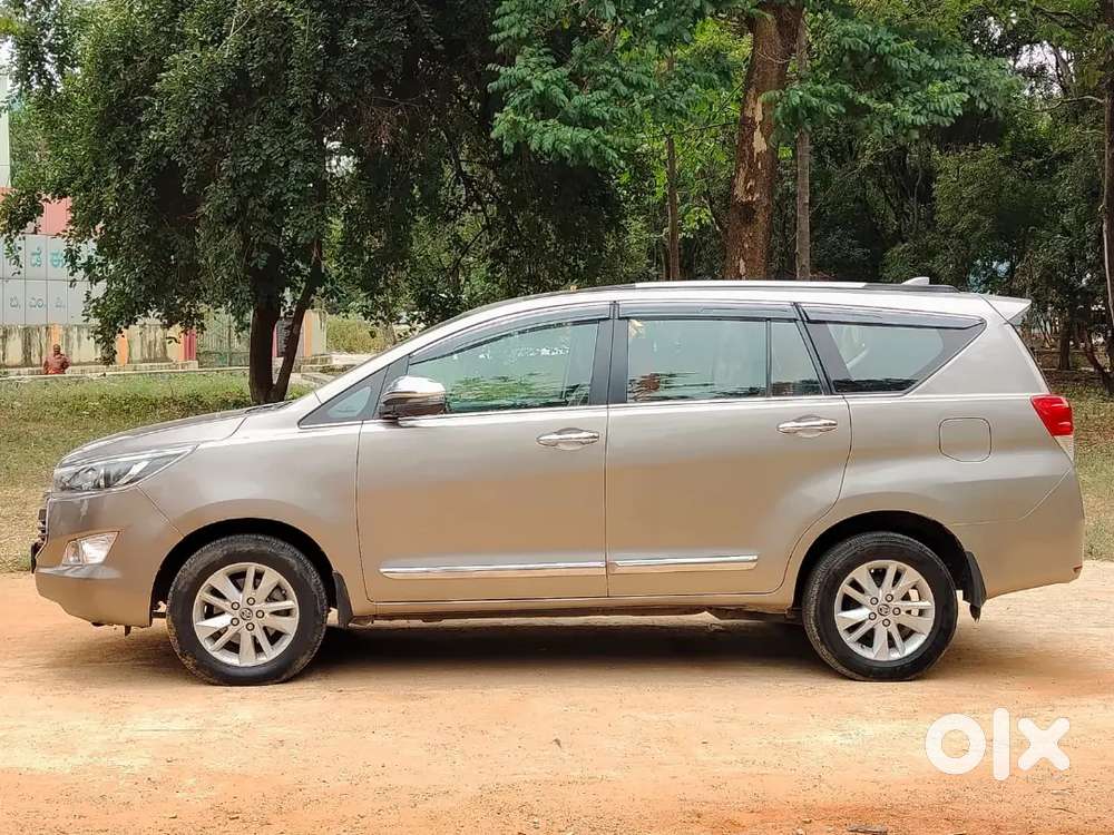 Toyota Innova Crysta 2018 Diesel Manual