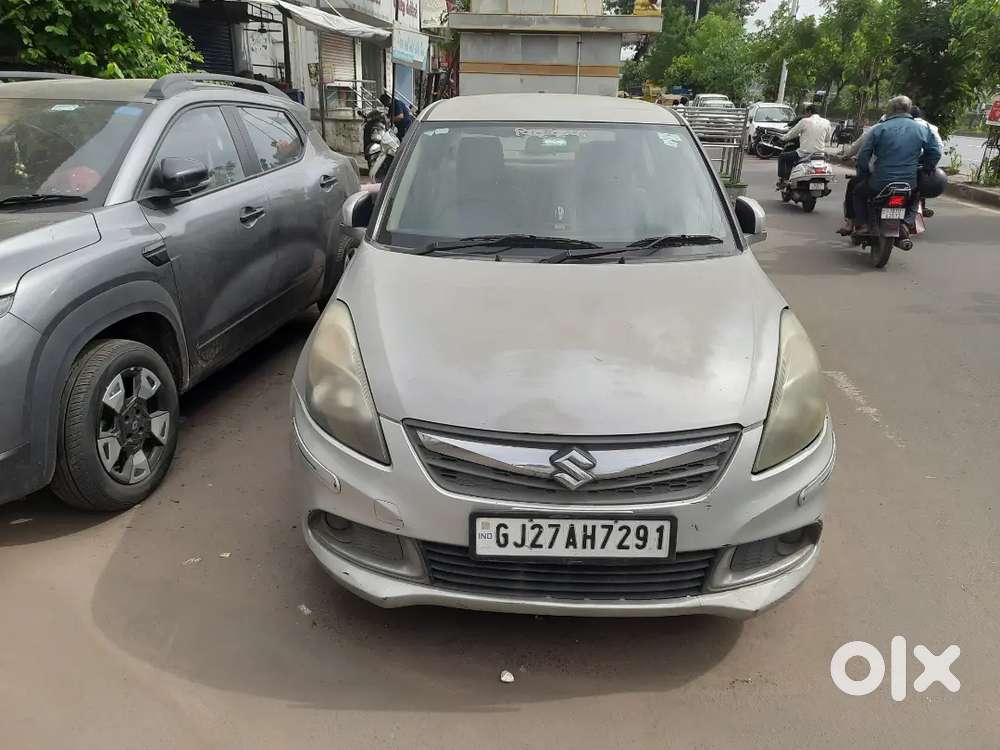 Maruti Suzuki Dzire 2015 4 Tyre New Cindition