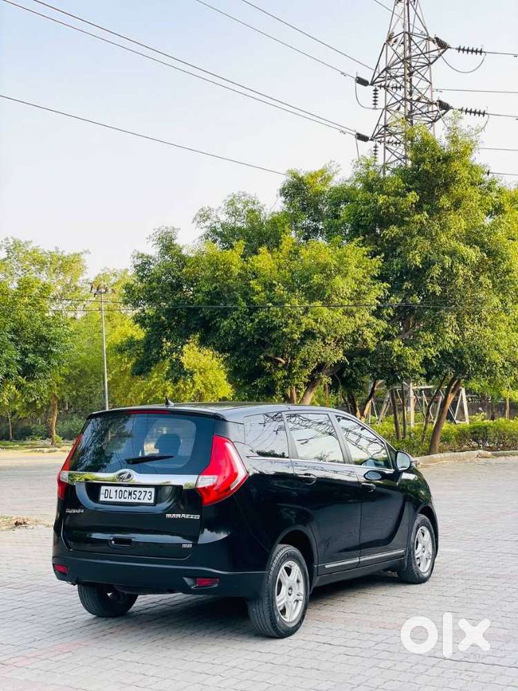Mahindra Marazzo M6, 2019, Diesel