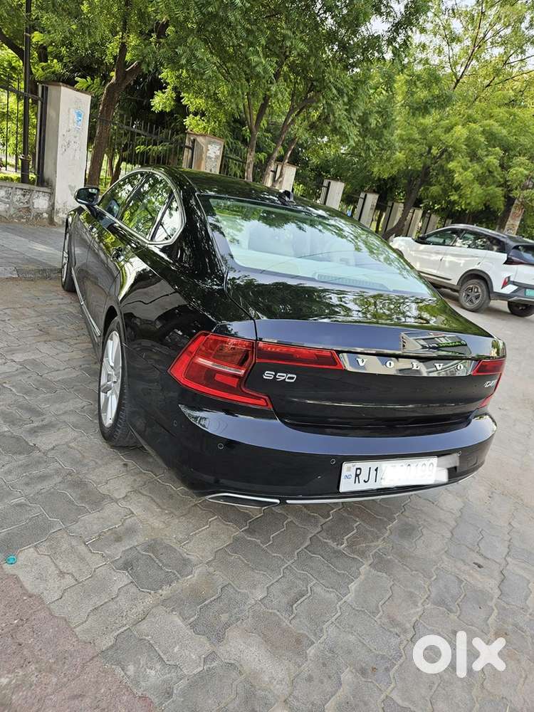 2017 Volvo S90 Automatic