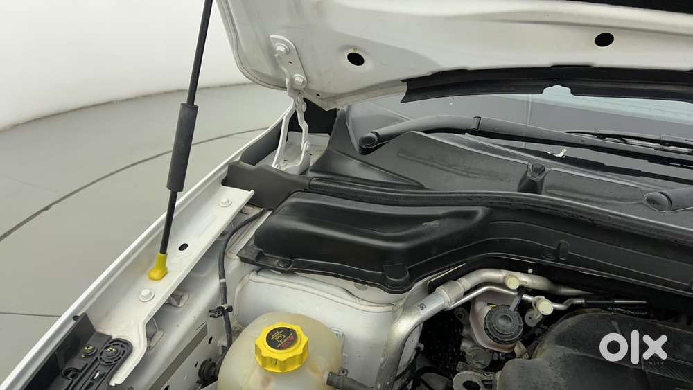Mahindra Xuv 3xo Ax5 Pm At, 2024, Petrol