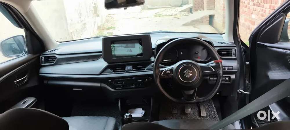Maruti Suzuki Swift Vxi 2025