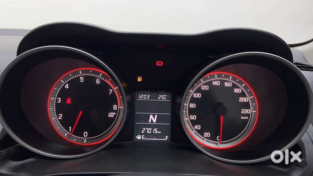 Maruti Suzuki Swift Amt Vxi, 2020, Petrol