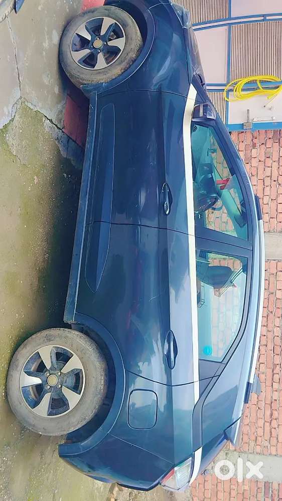 Tata Nexon 2017 Petrol Manual