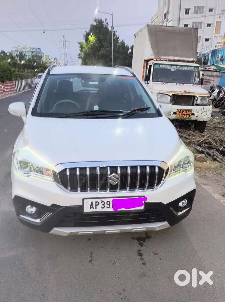 Maruti Suzuki S-cross 2021 Petrol Well Maintained
