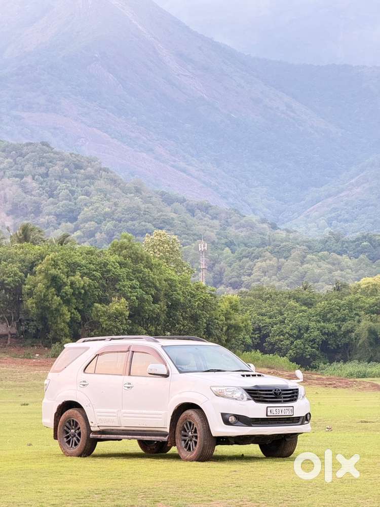 Toyota Fortuner Diesel 2015 Model