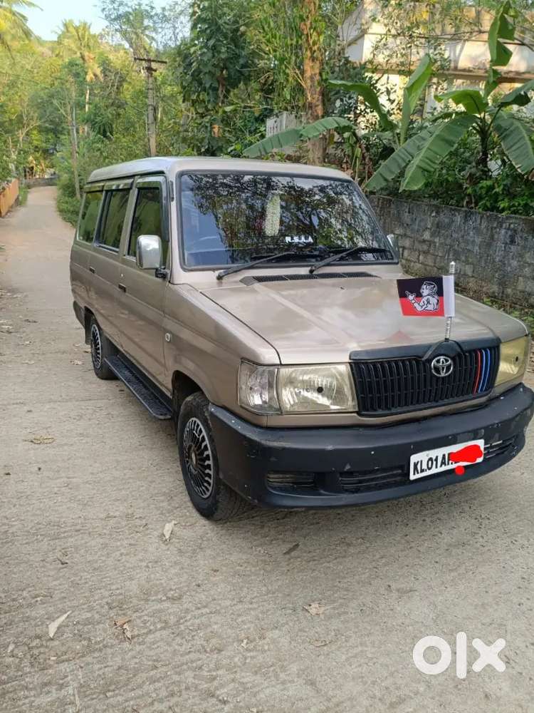 Toyota Qualis Gs 2004