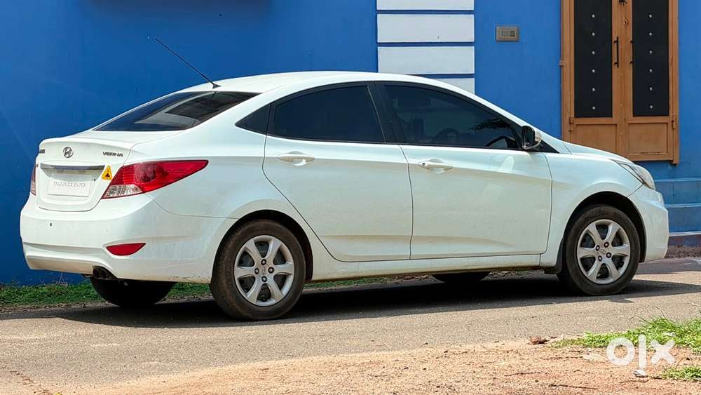 Hyundai Verna 2011 Petrol