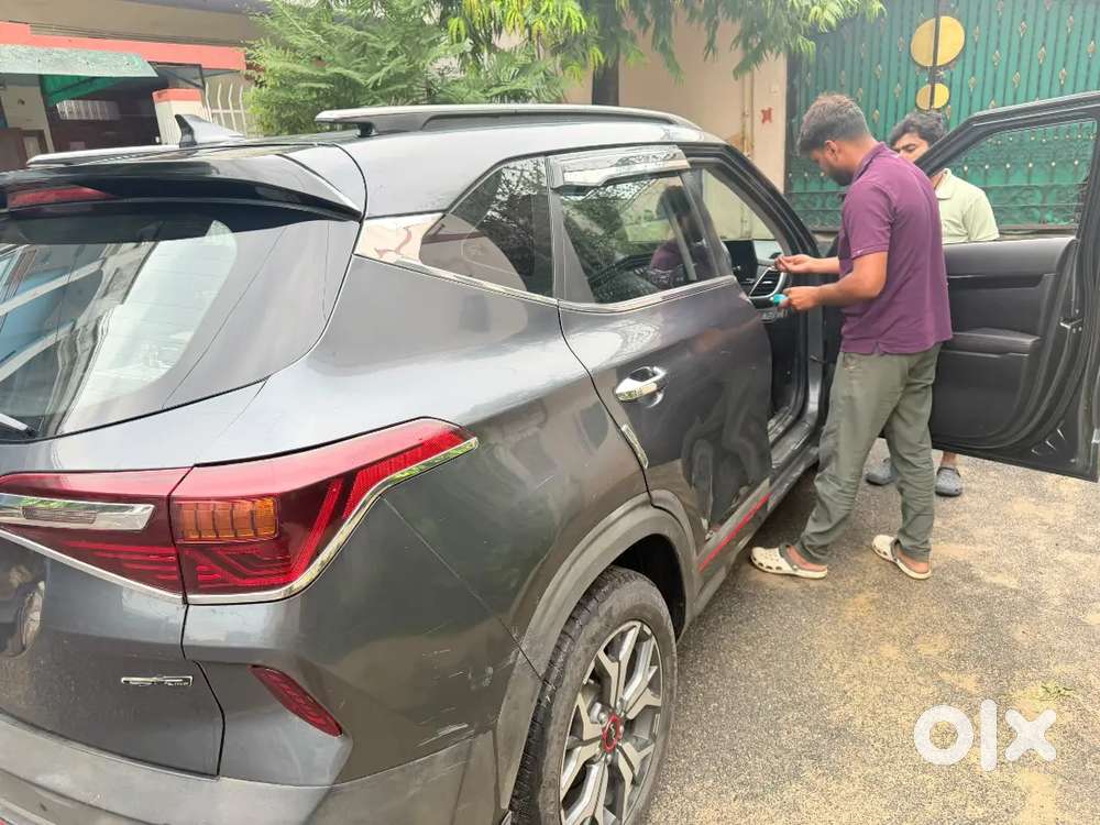 Kia New Seltos D1.5 6 At Gtx Plus  2021 Last Nov Diesel Automatic