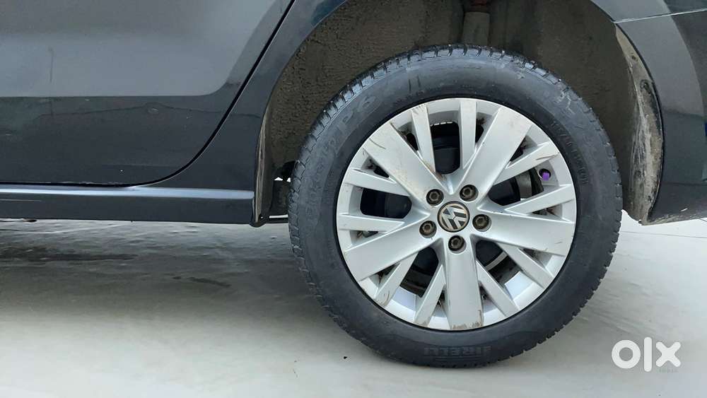 Volkswagen Vento Petrol Highline, 2015, Petrol