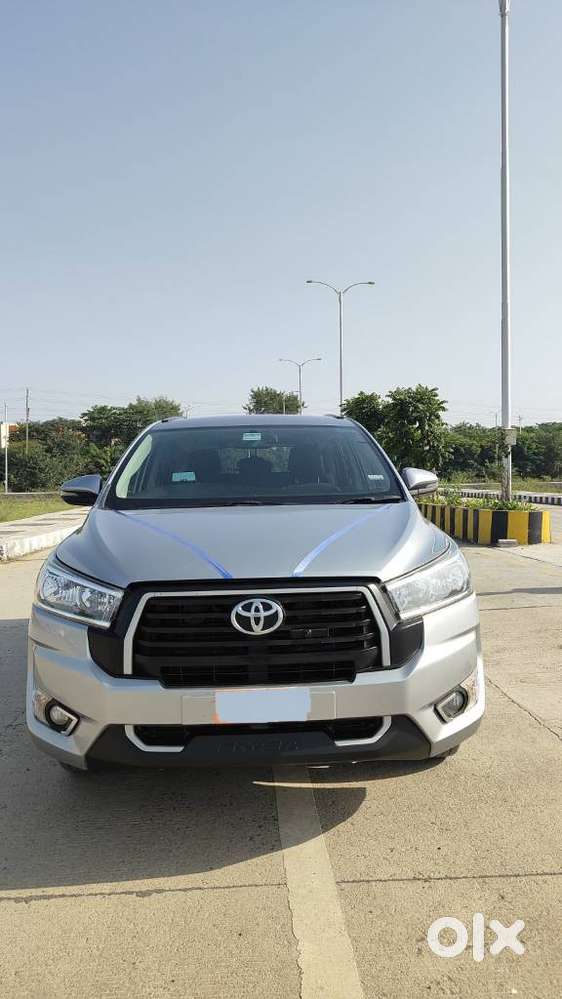 Toyota Innova Crysta [2020-ongoing] 2.7 Gx Mt 8 Str, 2024, Diesel