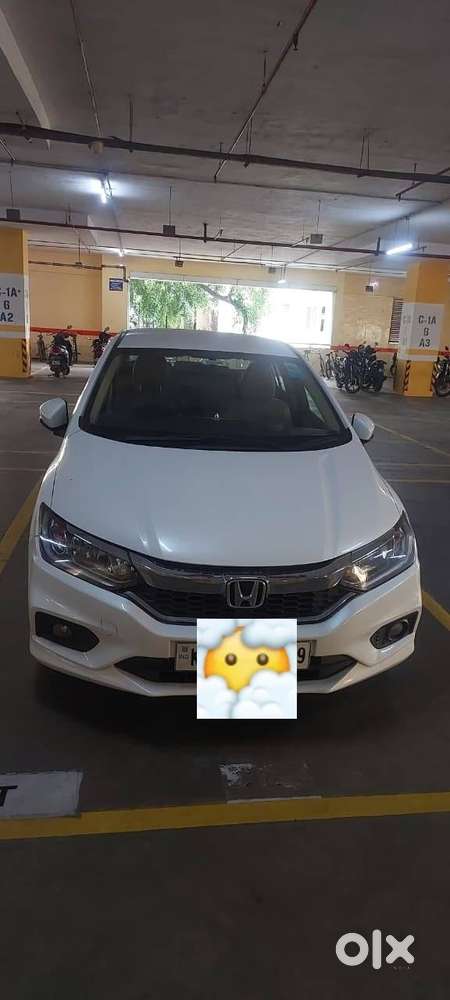 Pristine 2018 Honda City Cvt