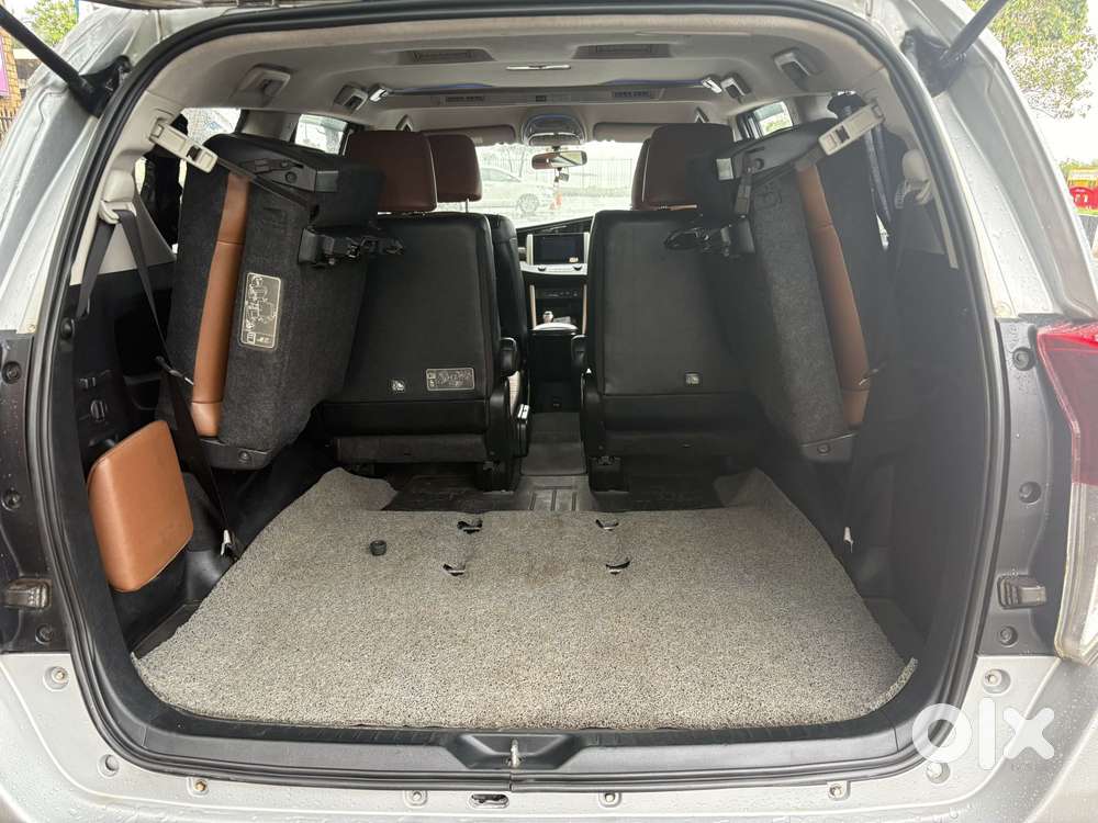 Toyota Innova Crysta 2.8 Zx At, 2017, Diesel