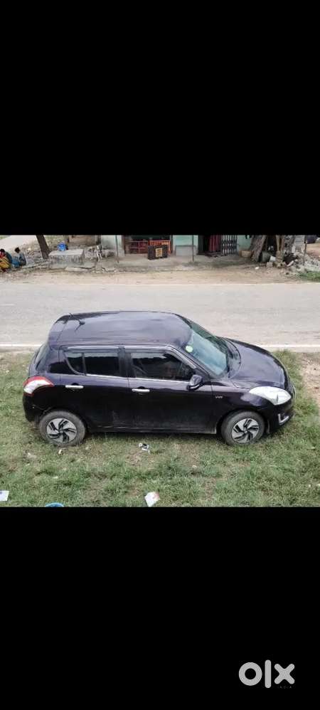 Maruti Suzuki Swift Vxi 2017