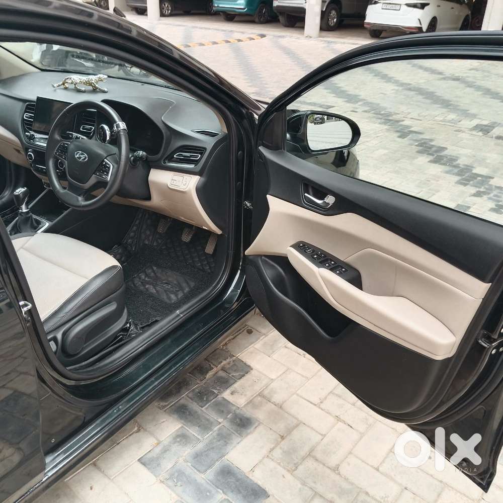 Hyundai Verna Petrol 2022