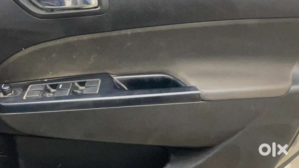 Maruti Suzuki Swift 2011-2014 Vxi, 2013, Petrol