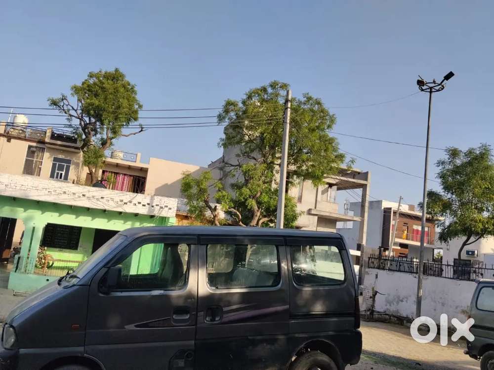 Maruti Suzuki Eeco 2015 Cng & Hybrids 200000 Km Driven