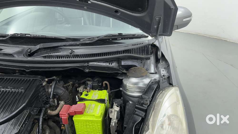 Maruti Suzuki Swift Vvt Vxi, 2016, Petrol