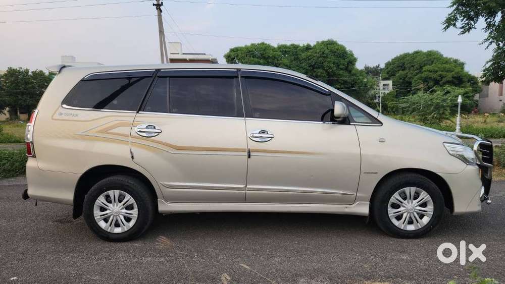 Toyota Innova 2.5 G (diesel) 7 Seater, 2016, Diesel