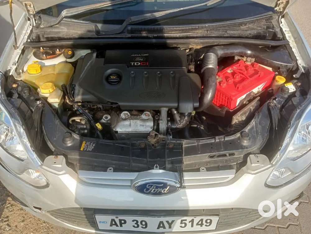 Ford Figo 1.4 Duratorq 2015 All Good Condition Car Desil No Time Pass