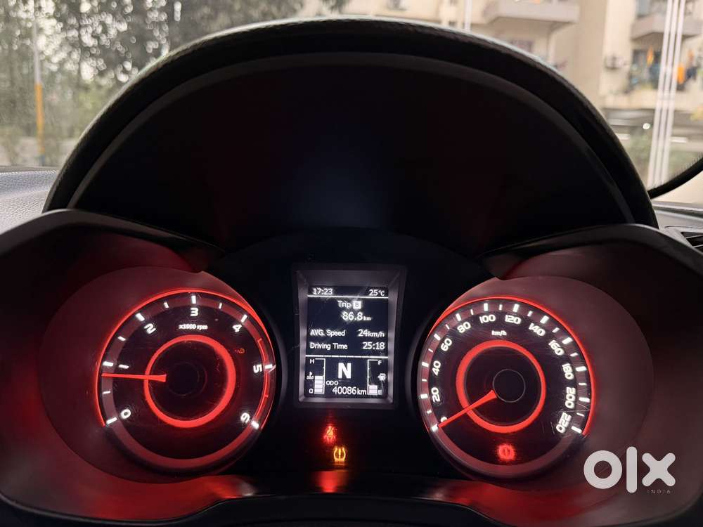 Mahindra Xuv300 W8 Option Diesel, 2019, Diesel