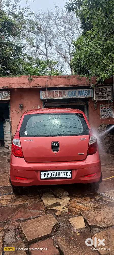 Me Apni Car Bech Rha Hu