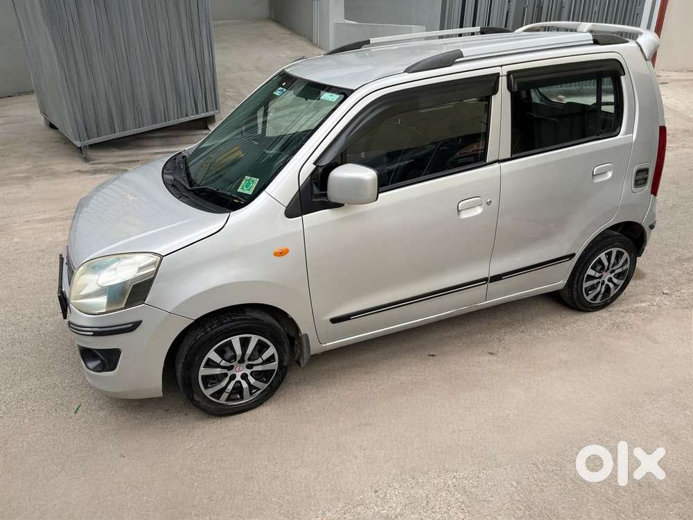 Maruti Suzuki Wagon R Amt Vxi, 2016, Petrol