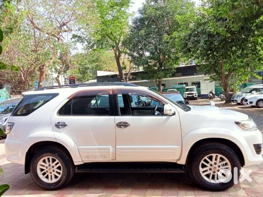 Toyota Fortuner 3.0 4x2 Mt, 2014, Petrol