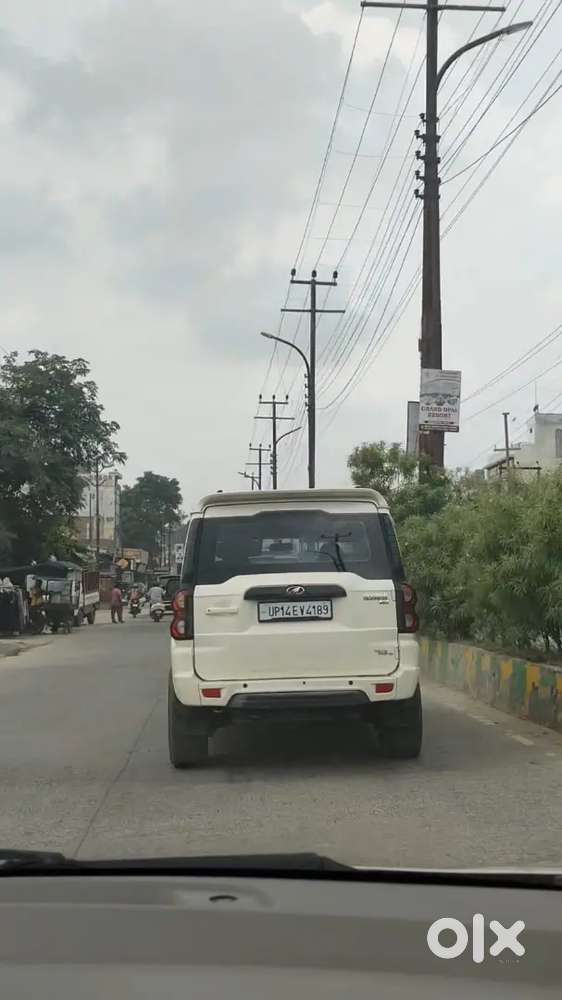 Mahindra Scorpio Classic S5 2021(bs6) With Alloy Wheels.