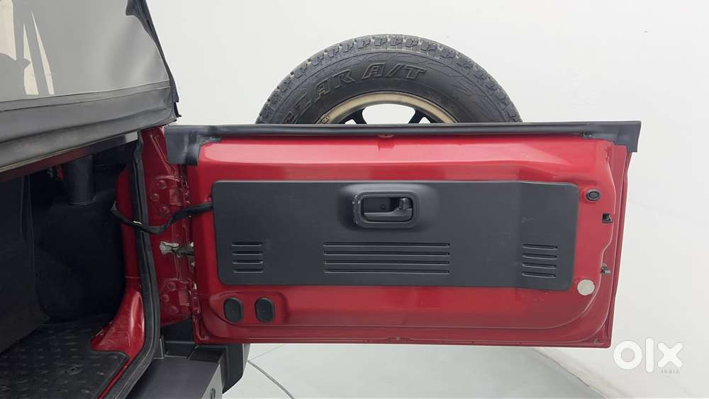 Mahindra Thar 2.2 Lx Convertible Diesel At 4 Str, 2022, Diesel