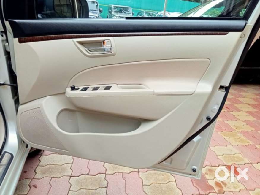 Maruti Suzuki Dzire 1.2 Vxi, 2016, Petrol