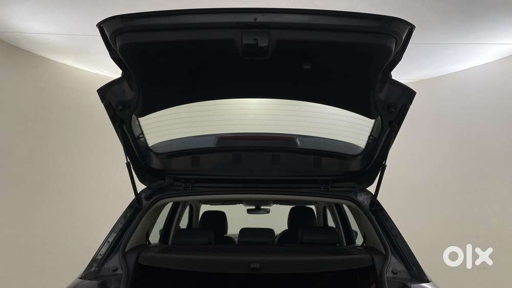 Volkswagen Taigun Topline 1.0 Tsi At (electric Seats), 2022, Petrol