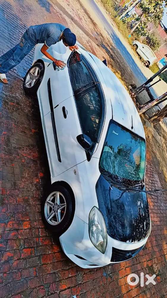 Nissan Sunny 2014 Petrol 70000 Km Driven