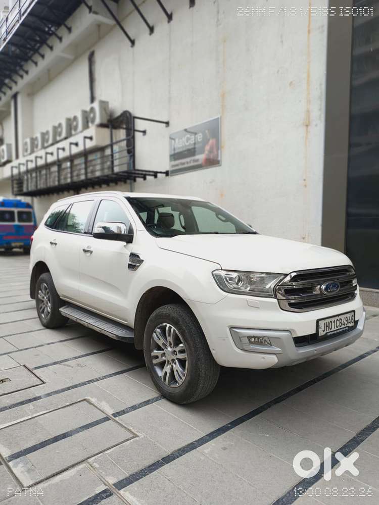 Ford Endeavour 3.2 Titanium At 4x4, 2017, Diesel
