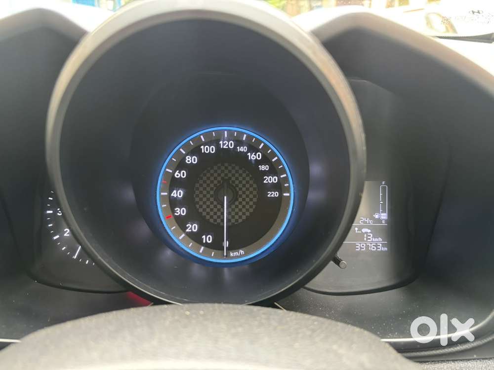 Hyundai Venue Sx Mt, 2022, Diesel