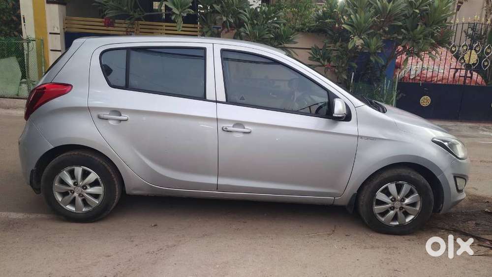 Hyundai I20 Sportz At 1.4, 2012, Petrol