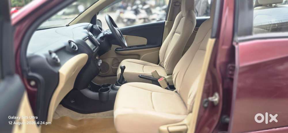 Honda Mobilio 1.5 V I- Dtec Celebration Edition, 2014, Diesel