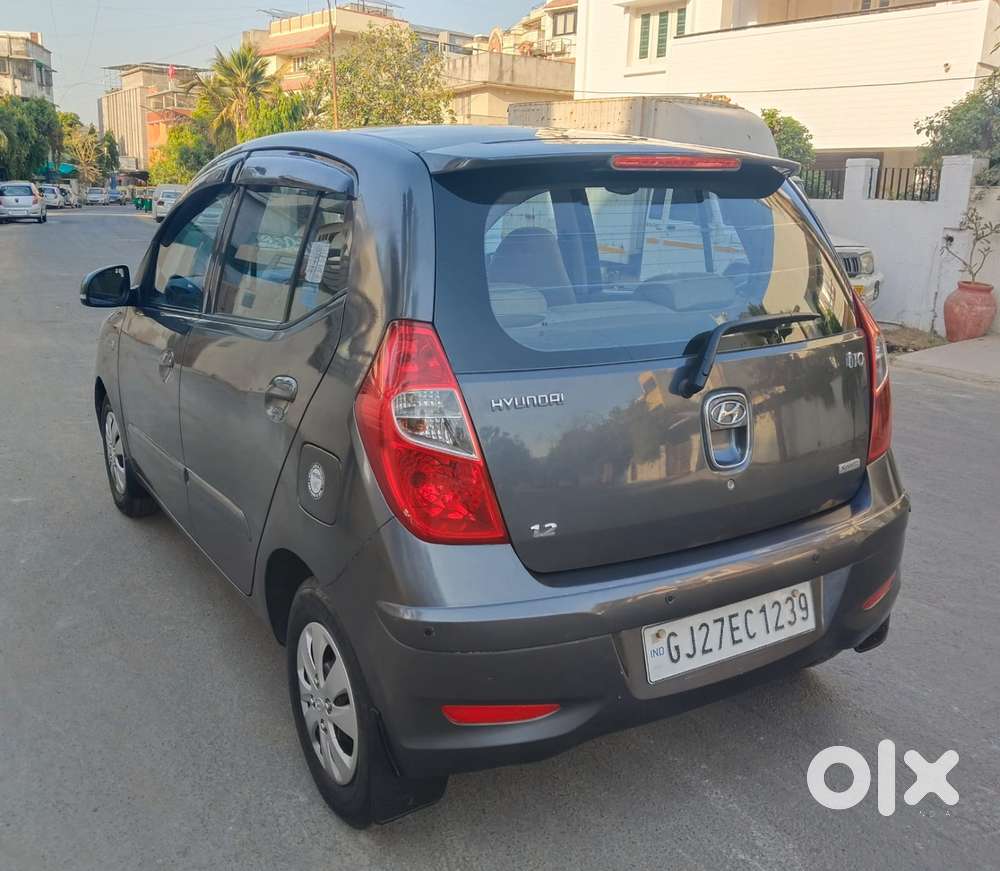 Hyundai I10 Sportz, 2012, Petrol