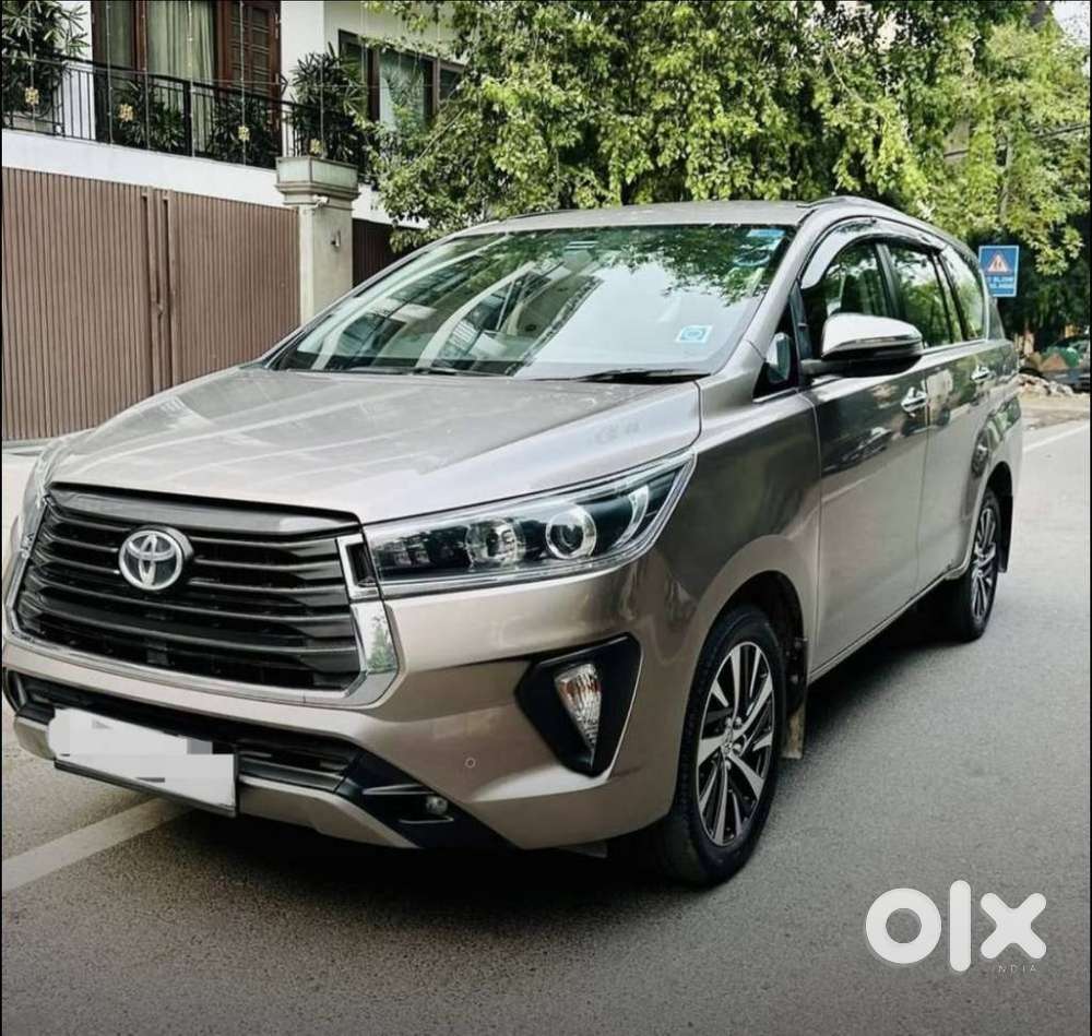 Toyota Innova Crysta [2020-ongoing] 2.7 Zx At 7 Str, 2022, Petrol
