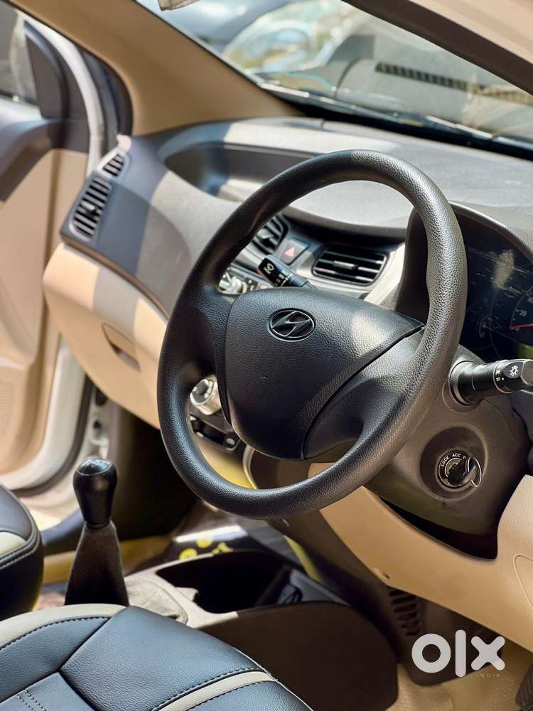 Hyundai Eon Era +, 2016, Petrol