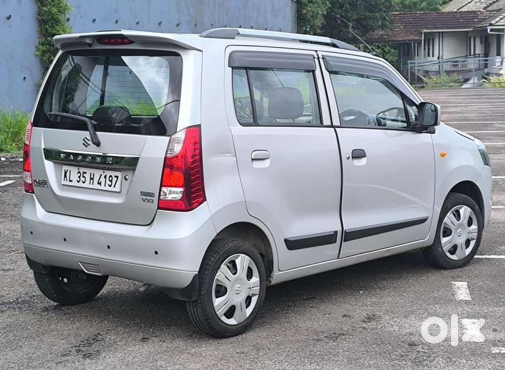 Maruti Suzuki Wagon R Vxi Amt1.2, 2017, Petrol