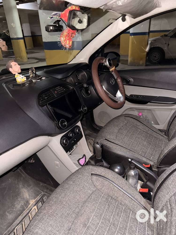 Tata Tiago 1.2 Revotron Xt