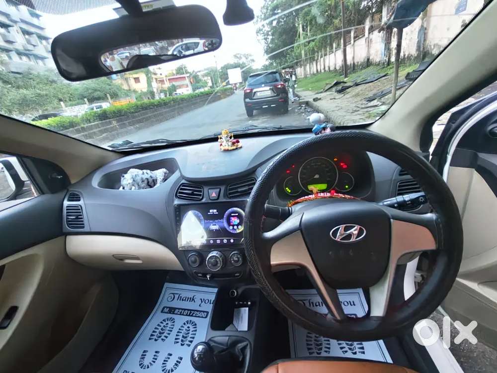 Hyundai Eon 0.8 Sportz 2012