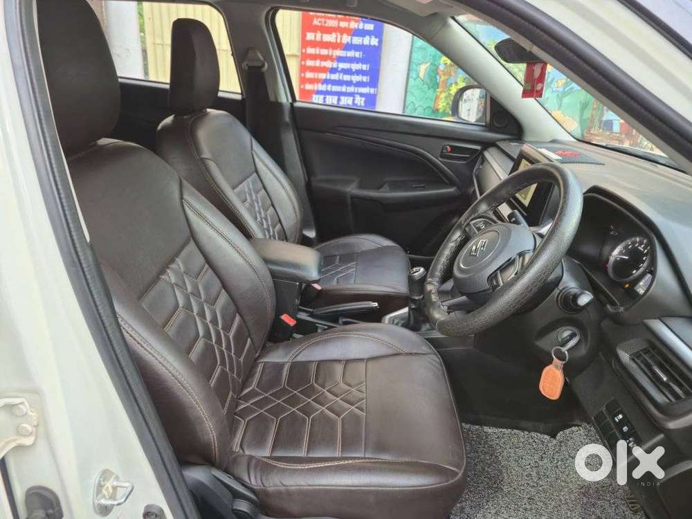 Maruti Suzuki Brezza 1.5 Vxi Smart Hybrid, 2023, Petrol