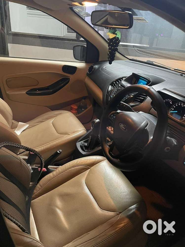 Ford Car Manual 2015