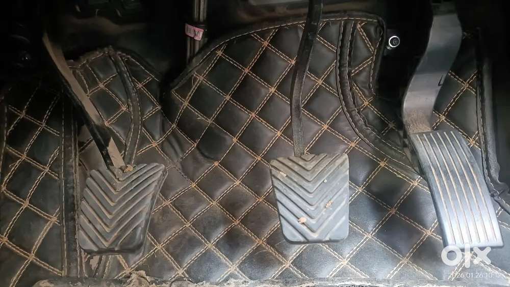 Hyundai Venue 2021 Petrol 32000 Km Driven