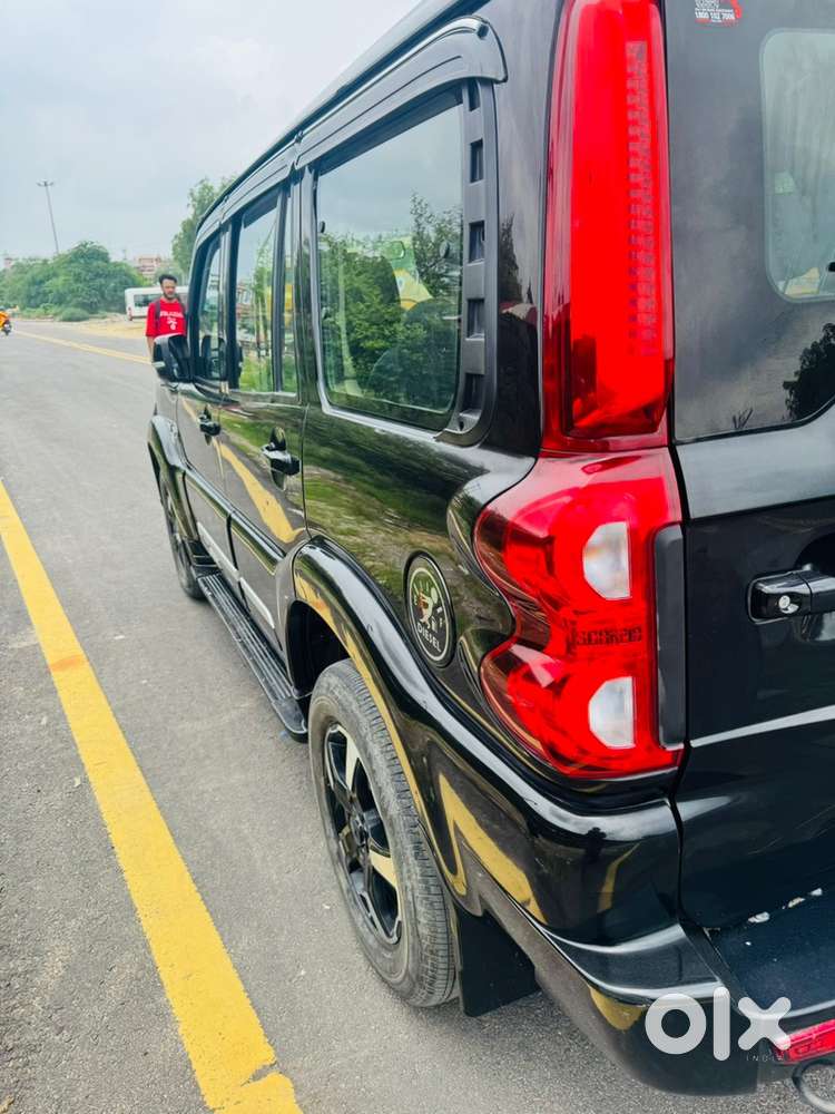 Mahindra Scorpio Classic 2024