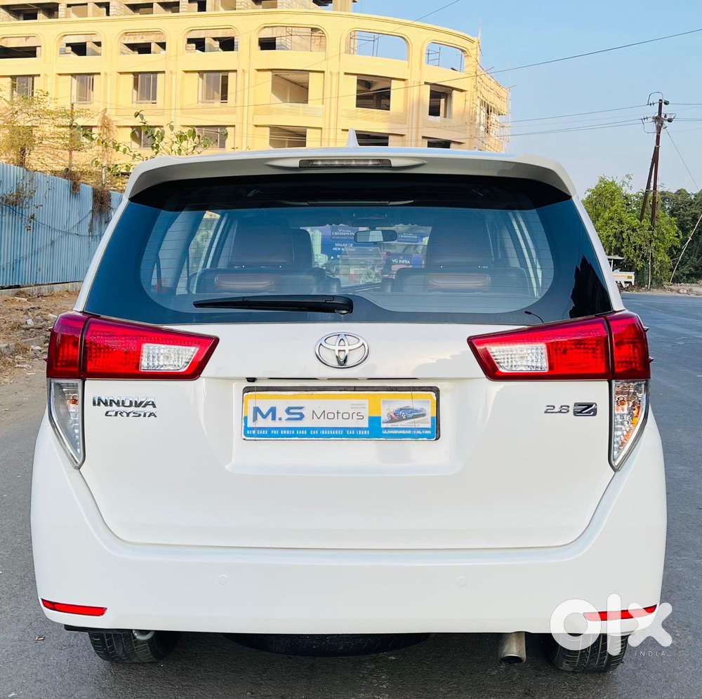 Toyota Innova Crysta 2.8z Automatic, 2018, Diesel